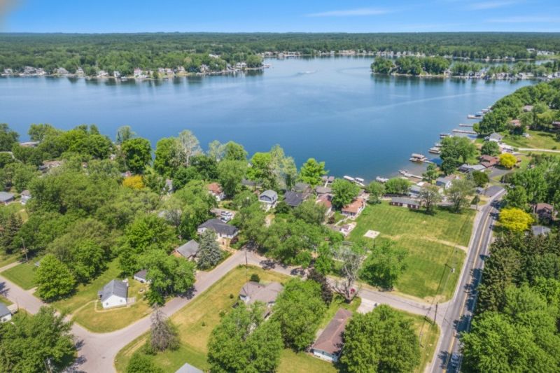 Best Tub To Shower Conversion pros in Wixom, MI